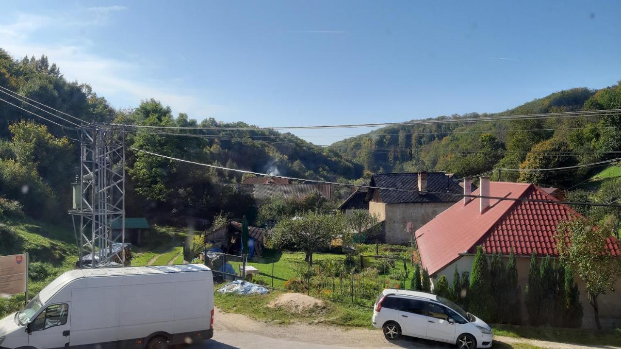 Penzión pri studničke Omastiná Exterior foto